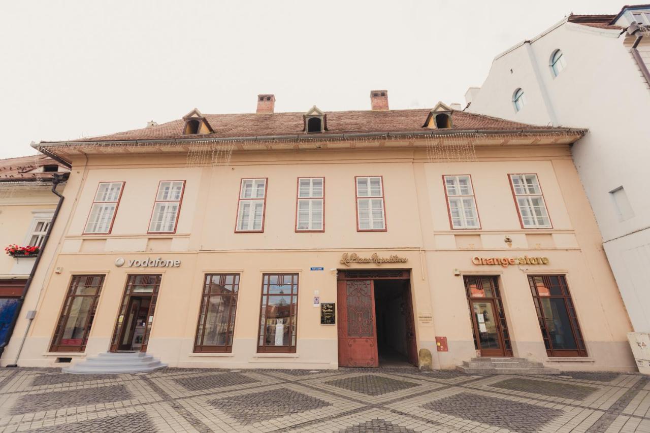 Vendi Grand Square Residence Sibiu Exterior photo